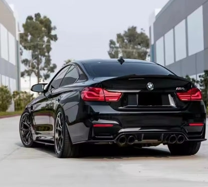 Aileron Glossy Black M4 F82